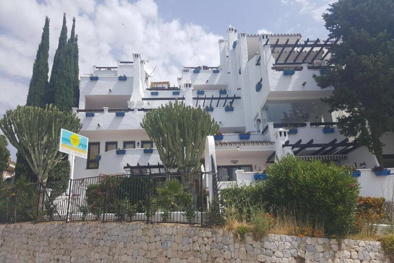 Pueblo Evita Hill Aparthotel Benalmádena Buitenkant foto